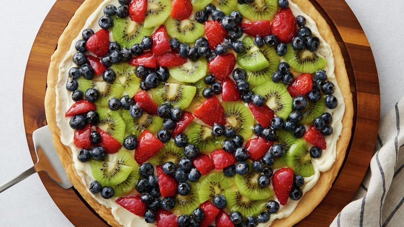 Cream Cheese and Fruit on a Pizza Crust: A Culinary Revelation